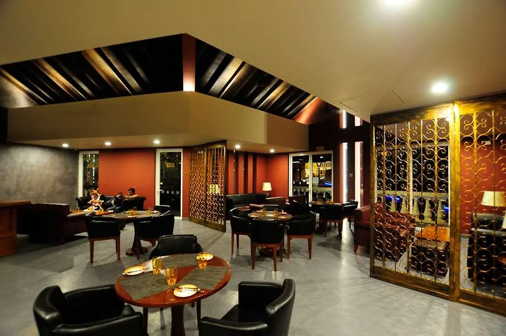 Sentido Heritance Negombo 5*,