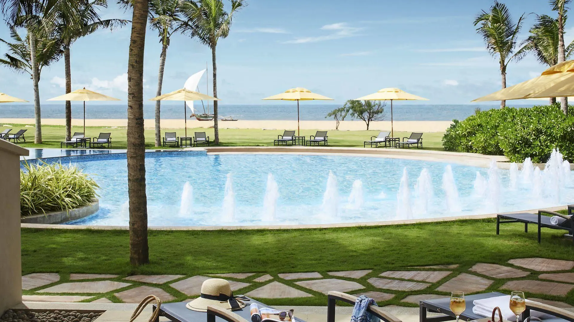 Sentido Heritance Negombo Hotel